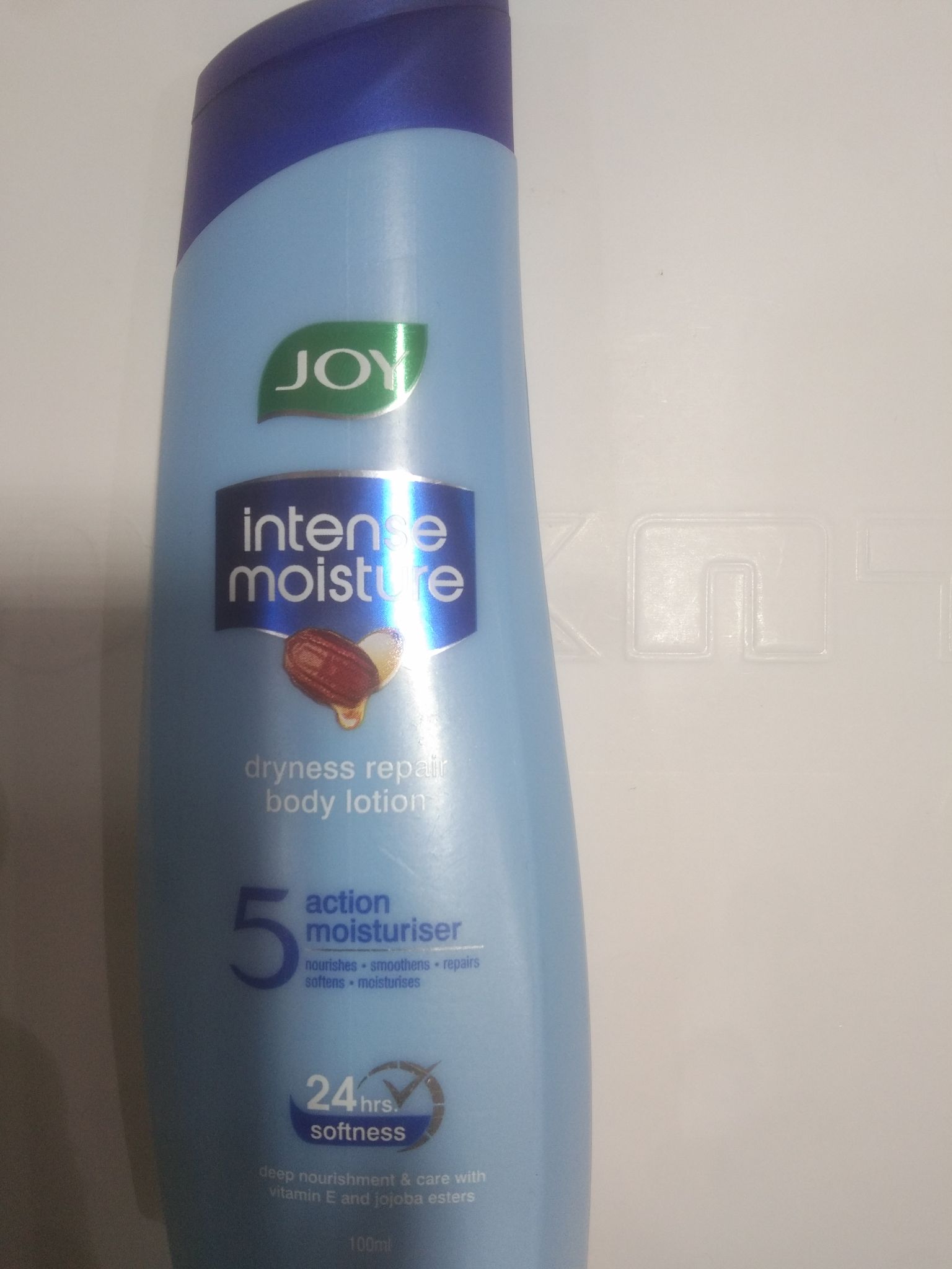 Joy intense moisture dryness repair lotion