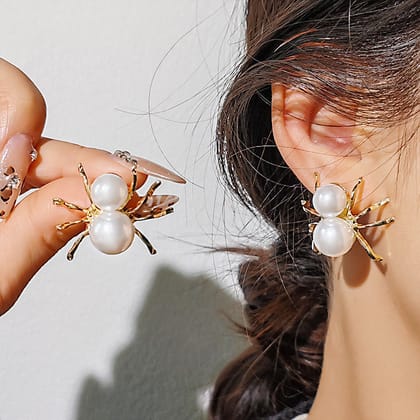 Spider Pearl 18K Gold Anti Tarnish Stud Earring For Women