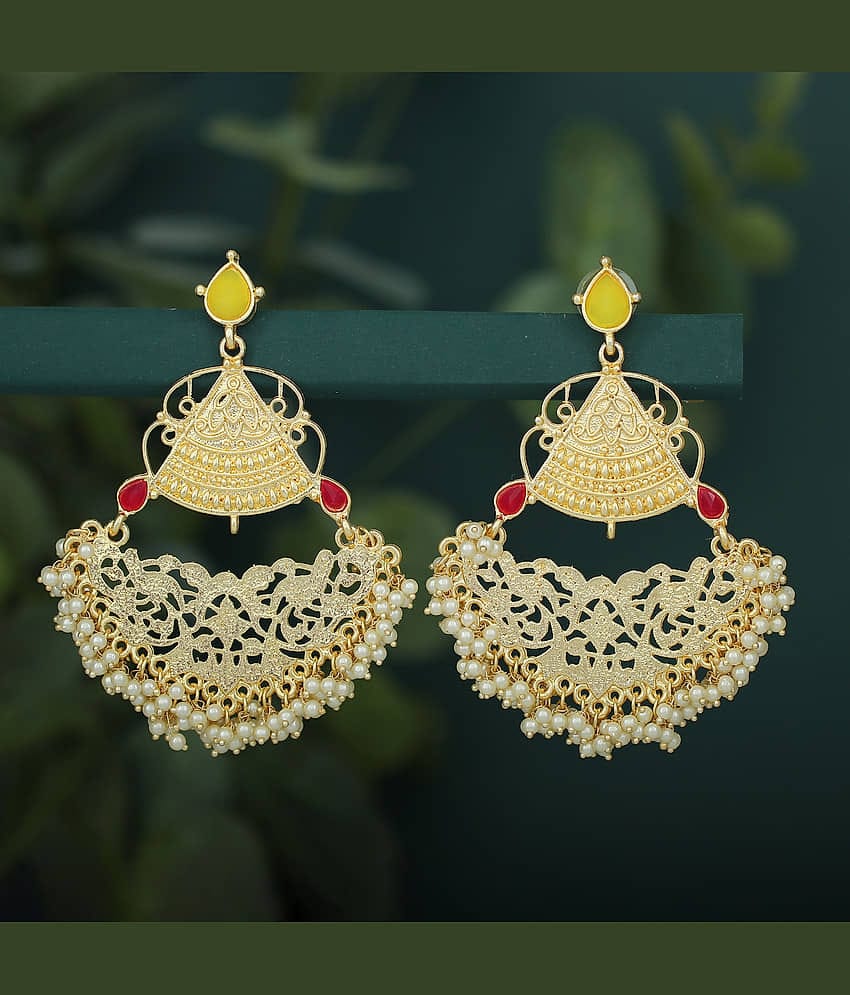 Sukkhi Glitzy Gold Plated Pearl Dangle Earring For Women