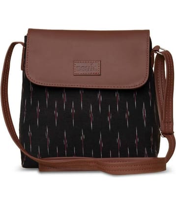 Zouk Sling Bag Jute Set of 1 ( Black )