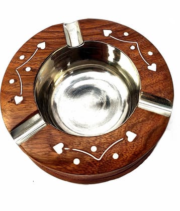 Wooden ash tray