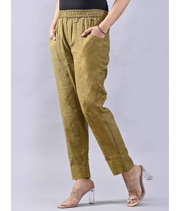 QuaClo - Green Cotton Regular Women's Casual Pants ( Pack of 1 )
