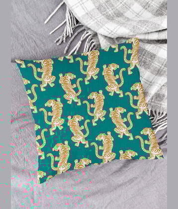 Houzzcode - Water Repellent Green Polyester Pillow Covers 40x40x3 ( Pack of 1 )