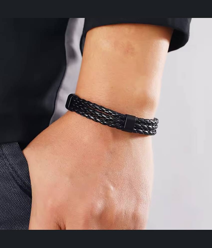 Thrillz Black Bracelet ( Pack of 1 )
