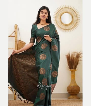 fab woven Art Silk Woven Saree With Unstitched Blouse Piece ( Green )