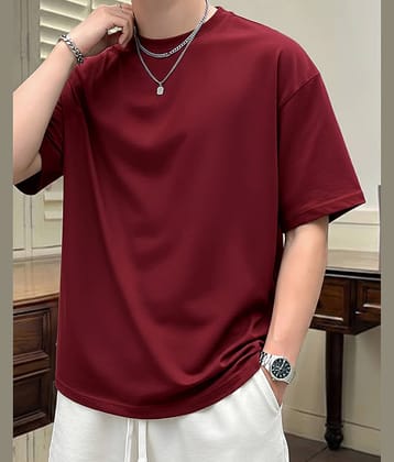 ENITOR Men Cotton Blend Oversized Fit Solid T-Shirt ( Maroon )