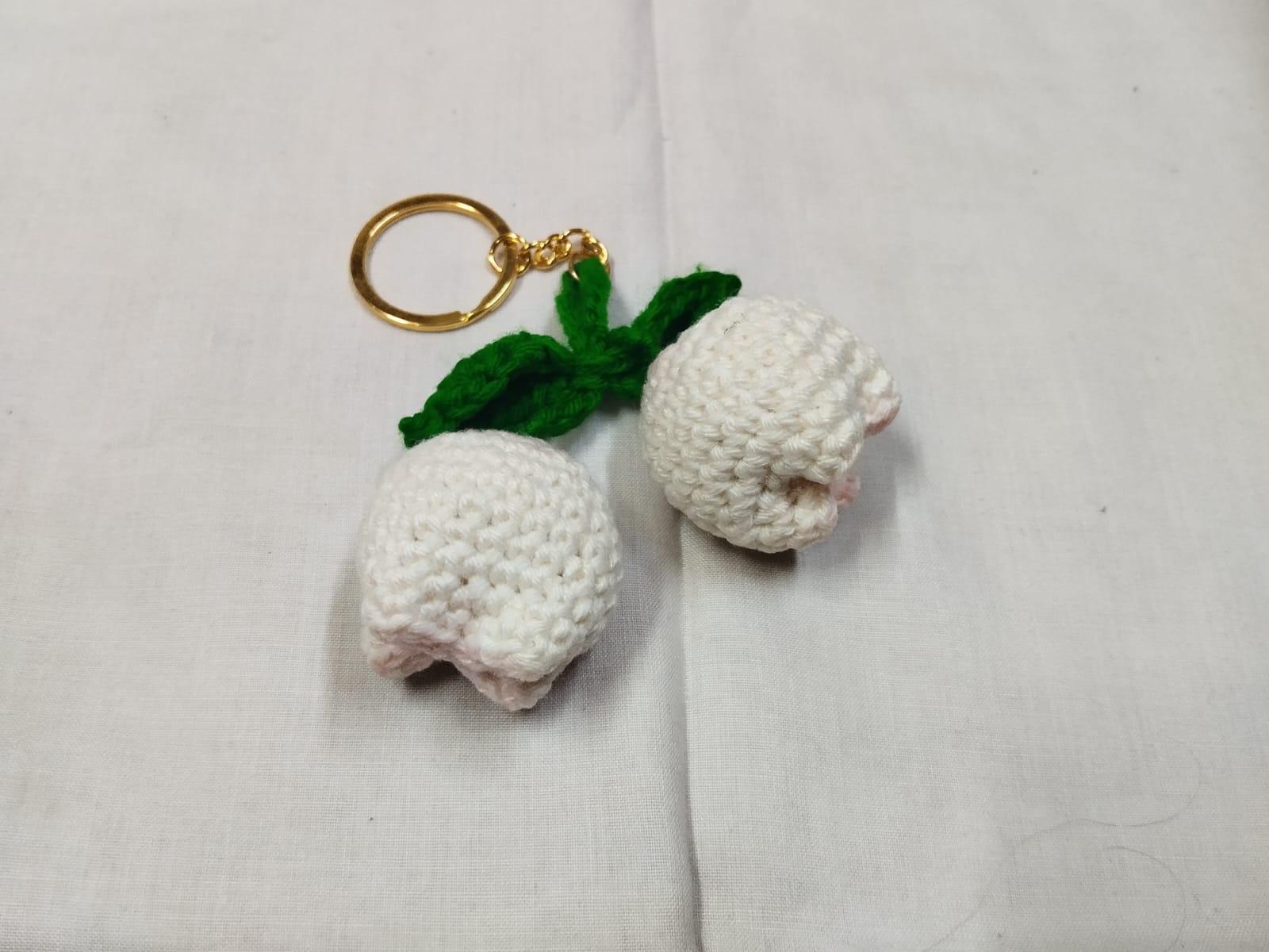 Charming Crochet Tulip Keychain - Handmade Floral Accessory