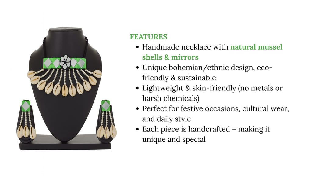 Mirror & Mussels Necklace 1 set each