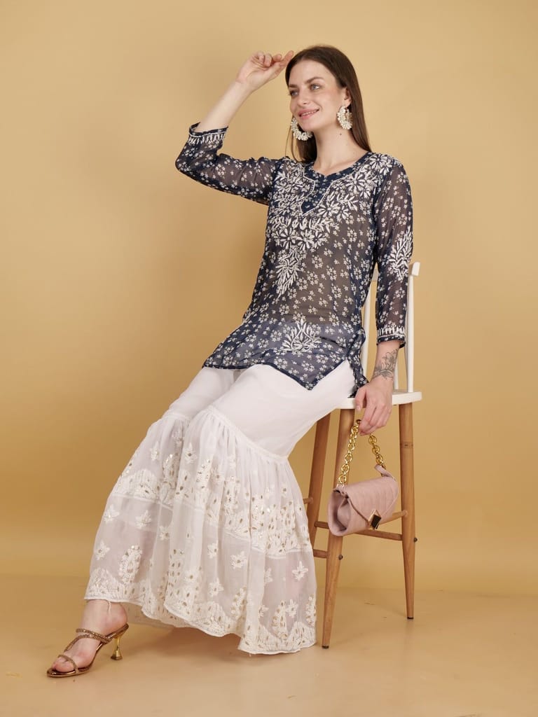 Hand Embroided Lucknow Chikankar Short Straight Georgette Kurta