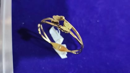 Gold Plated Stainless Steel Openable Crystal Bracelet | Cuff Bangle ||..