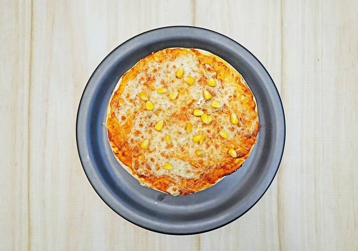 Golden Corn Pizza