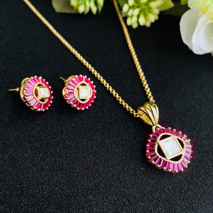 Nayaab Ani Polki Pendant set-Magenta