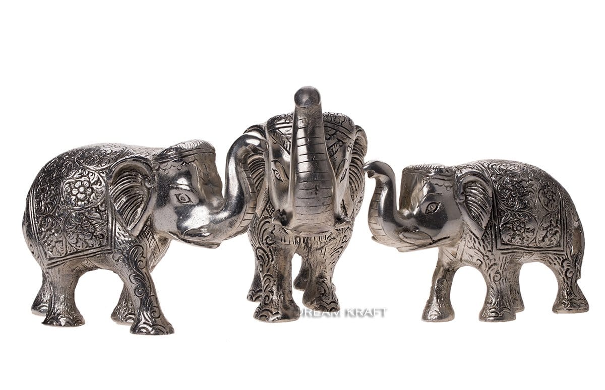 DreamKraft Metal Medium Size Elephant for Home Decor