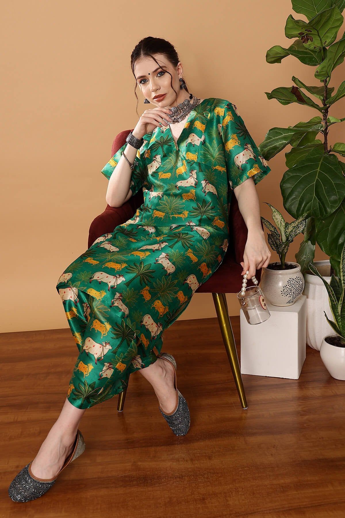 Pichwai Theme Printed Kurta Set-XS