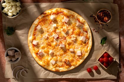 California Smoked Chicken Pizza