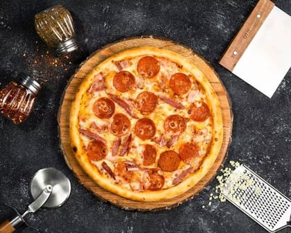 Pepperoni pizza
