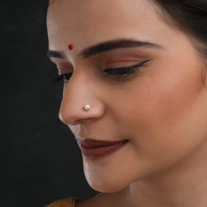 White Freshwater Pearl Nose Pin
