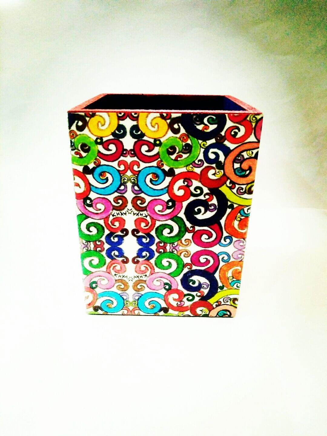 Florosphere Pen Stand