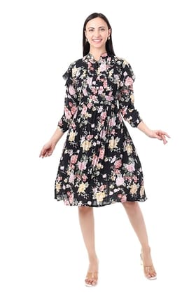 MR ANDERSONS Floral Print Midi Dress with Ruffle Detail and Long Sleeves