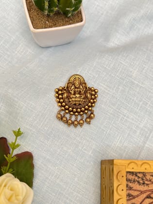 Small Antique Jade Bille 0449