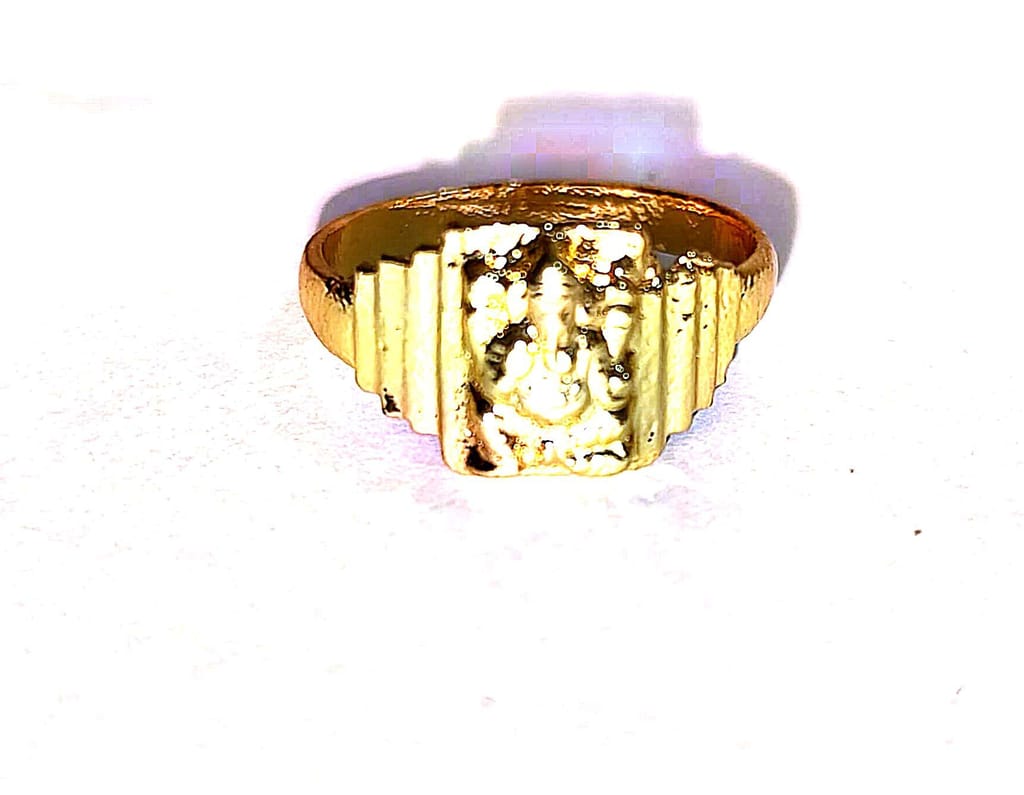 Men's and women's Gold plated Ring with Lion Head Design