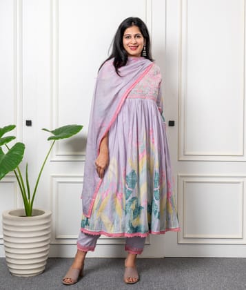 Mul cotton hand embroidered peplum kurta with pant & dupatta-M