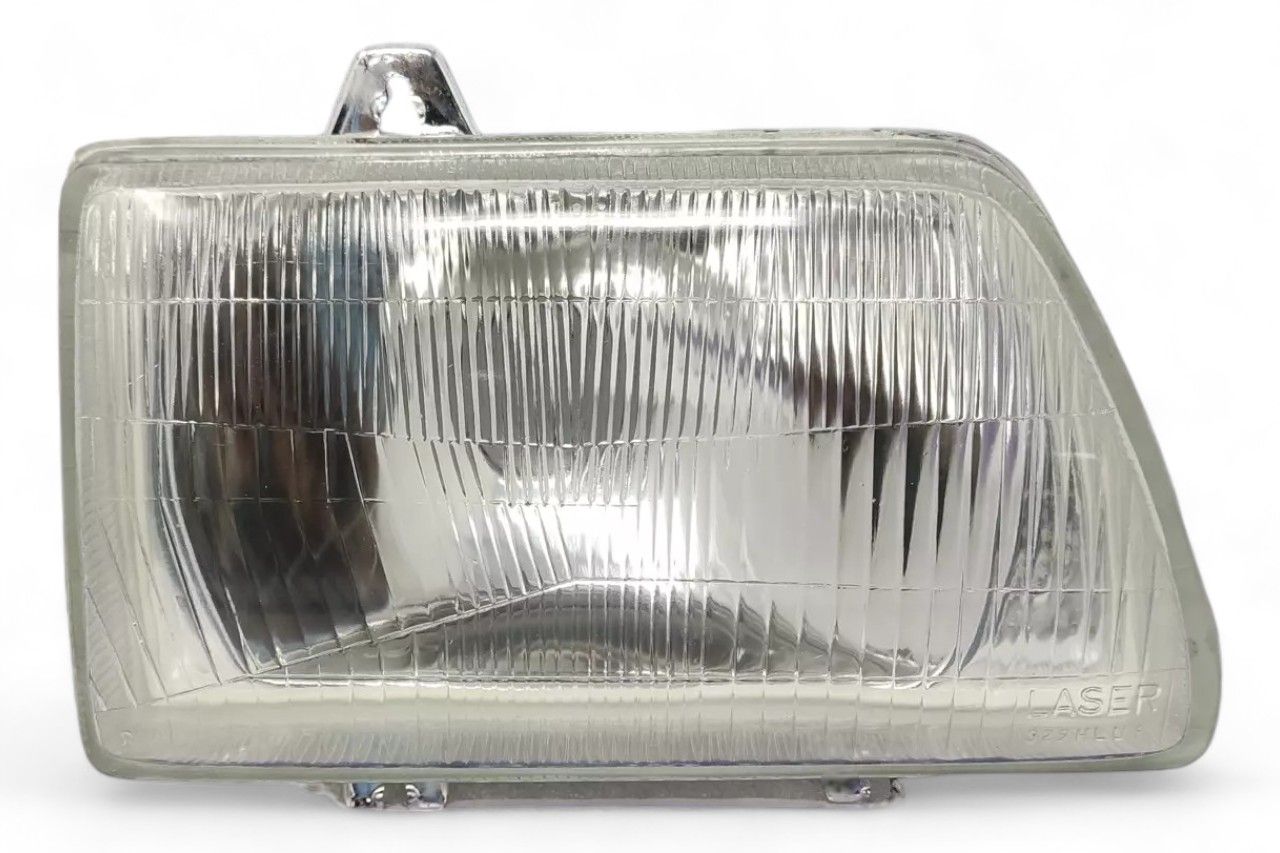 Lumax Head Lamp - RH AV538685