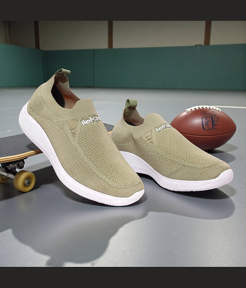hotstyle Beige Men's Sports Running Shoes