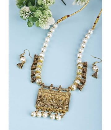 Sunhari Jewels Off White Alloy Necklace Set ( Pack of 1 )