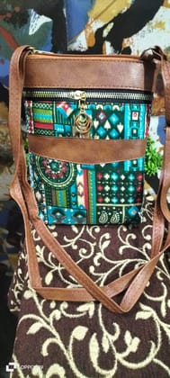 Women Sling Hand Bag