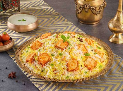 Zaikedaar Paneer (Paneer Dum Biryani - Serves 4).