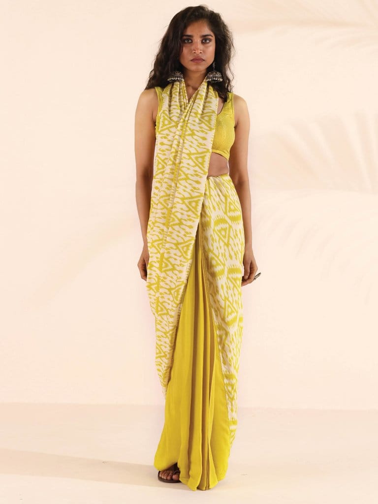 trueBrowns Lime Muslin Ikat Saree - Lime (Free Size)