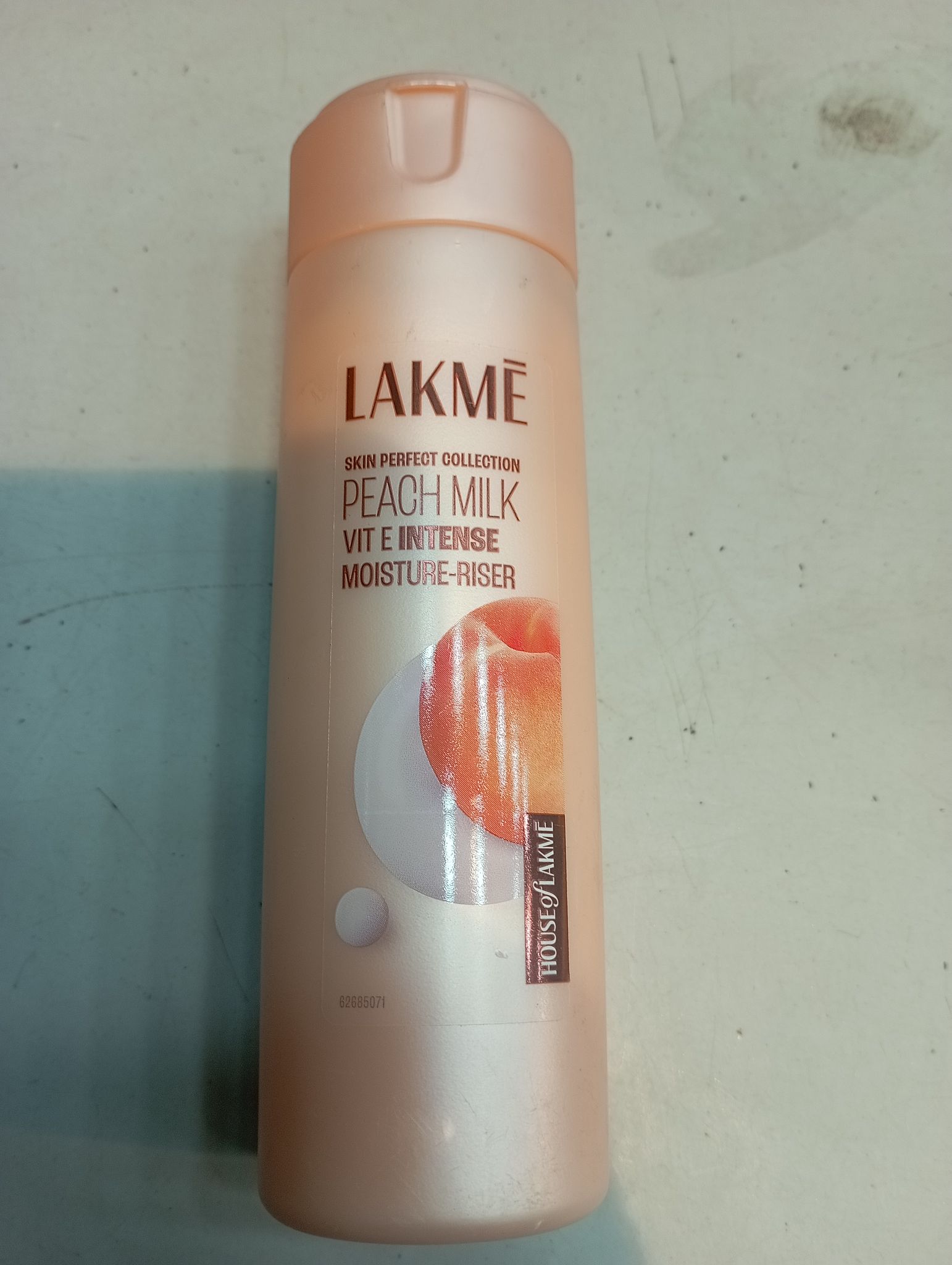 Lakme Skin perfect collection Peach milk Vit e intense Moisture-riser House of lakme 