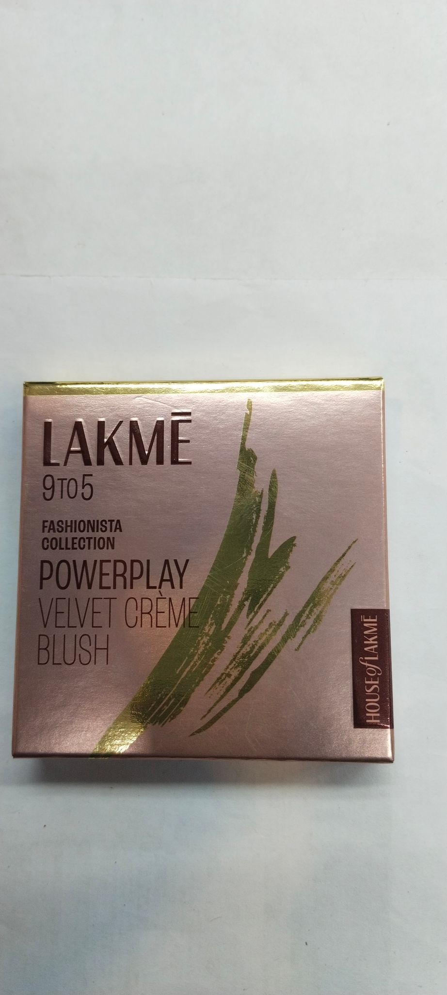 Lakme 9t05 Fashionista Colection Powerplay Velvet creme Blush Museoflakme 