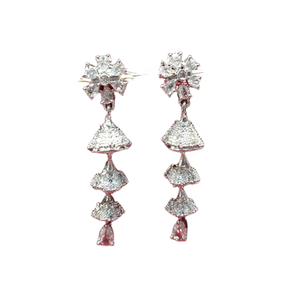 EARING AD