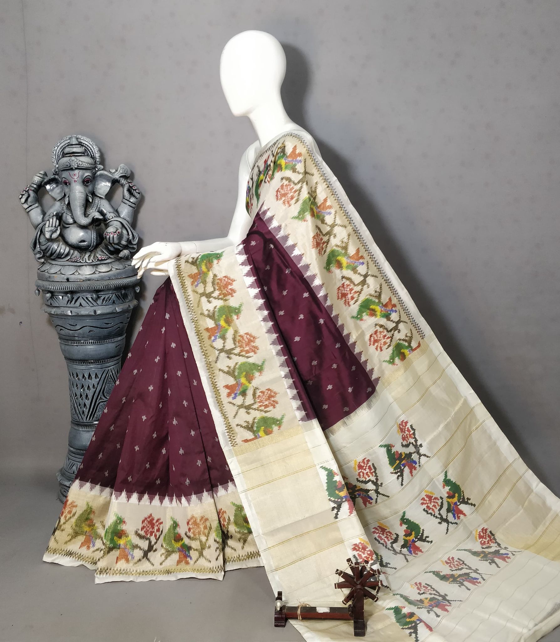 Pure Pochampally Ikkat Silk Body Color Chocolate Border Pallu Cream