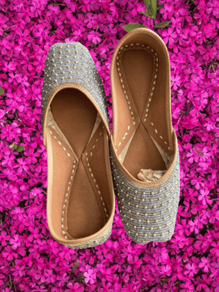Handmade Punjabi Jutti | Grey