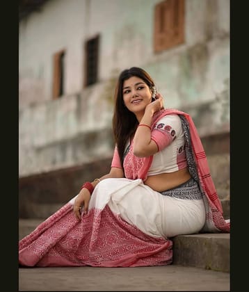 SARADA HANDLOOM Cotton Silk Woven Saree With Unstitched Blouse Piece ( White )