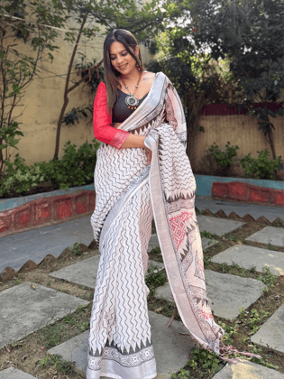 Elegant White Pure Linen Digital Printed Saree with Chevron Design and Intricate Red-Black Geometric Pallu – Tassel Details and Matching Blouse Piece-Regular