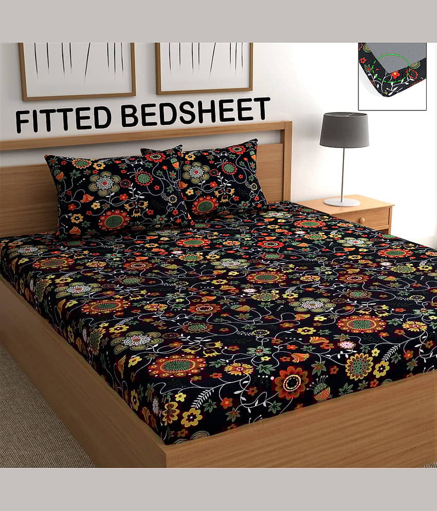 chhavi india Microfibre Abstract Fitted 1 Bedsheet with 2 Pillow Covers ( Double Bed ) - Beige