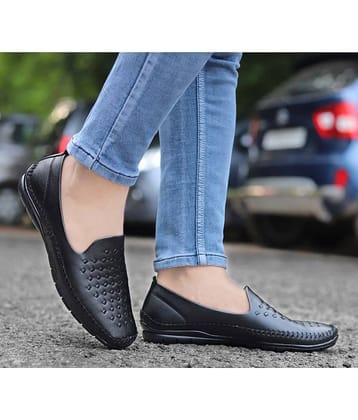 Aadi Black Men's Espadrille