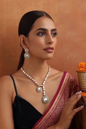 Yaavi Green Polki Necklace Set-Polki