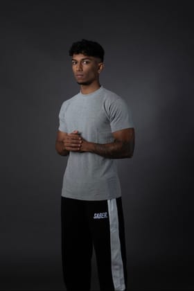 A Very Well Fitted Tee [Grey Melange]-S