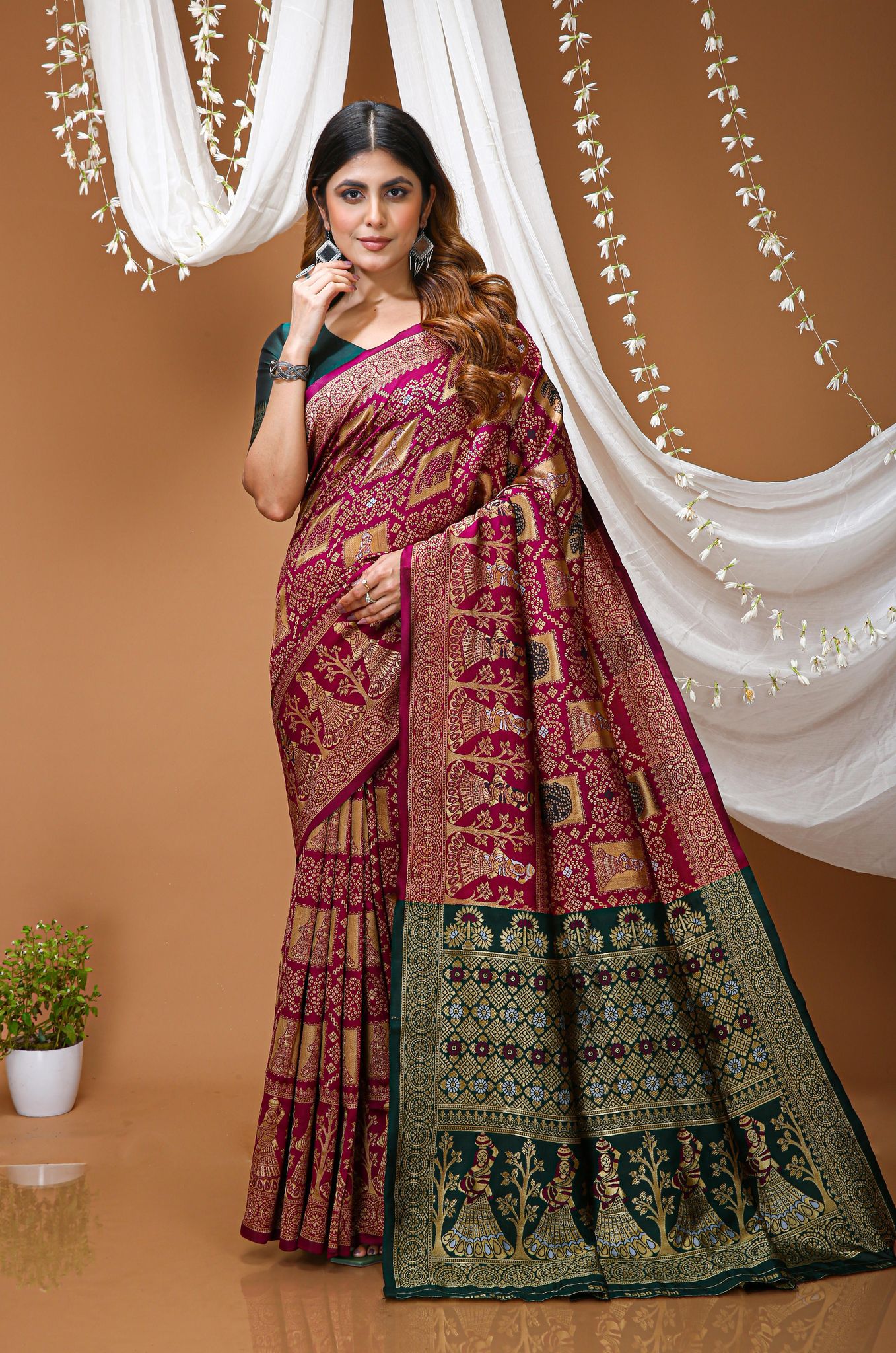 Lichi Silk Saree with Jacquard Border