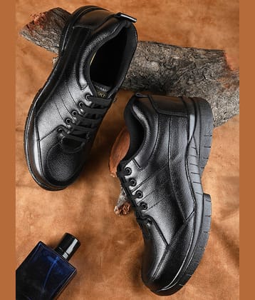 Enrich Field Mid Ankle Black Safety Shoes