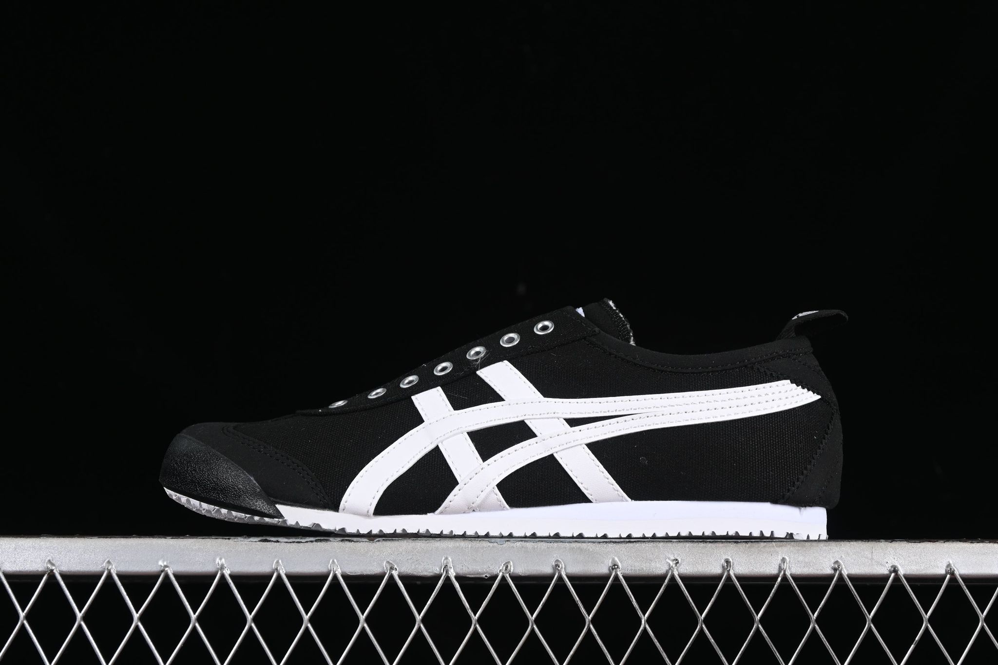 Onitsuka Tiger Mexico 66 - Black-Euro 41