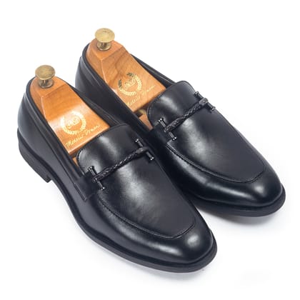 Italian Cut Knot Buckle Slipons (Black)-EU 41 / UK 7 / Black