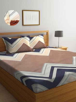 Grey & Maroon Geometric 300 TC King Bedsheet with 2 Pillow Covers