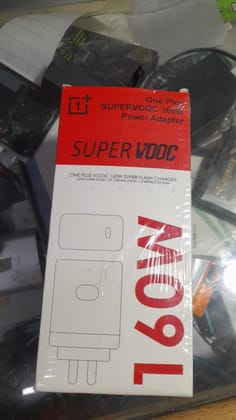Oneplus  charger 160watt super  fast charger