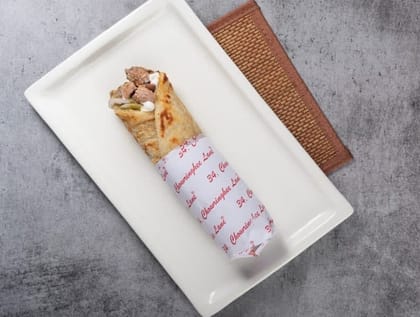 Chicken keema dhamaka roll.